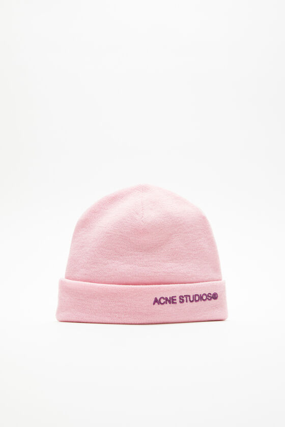 (image for) Cutting-Edge Logo beanie